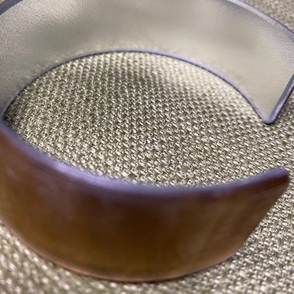 Color by Amber cuff - Picture 2 of 6